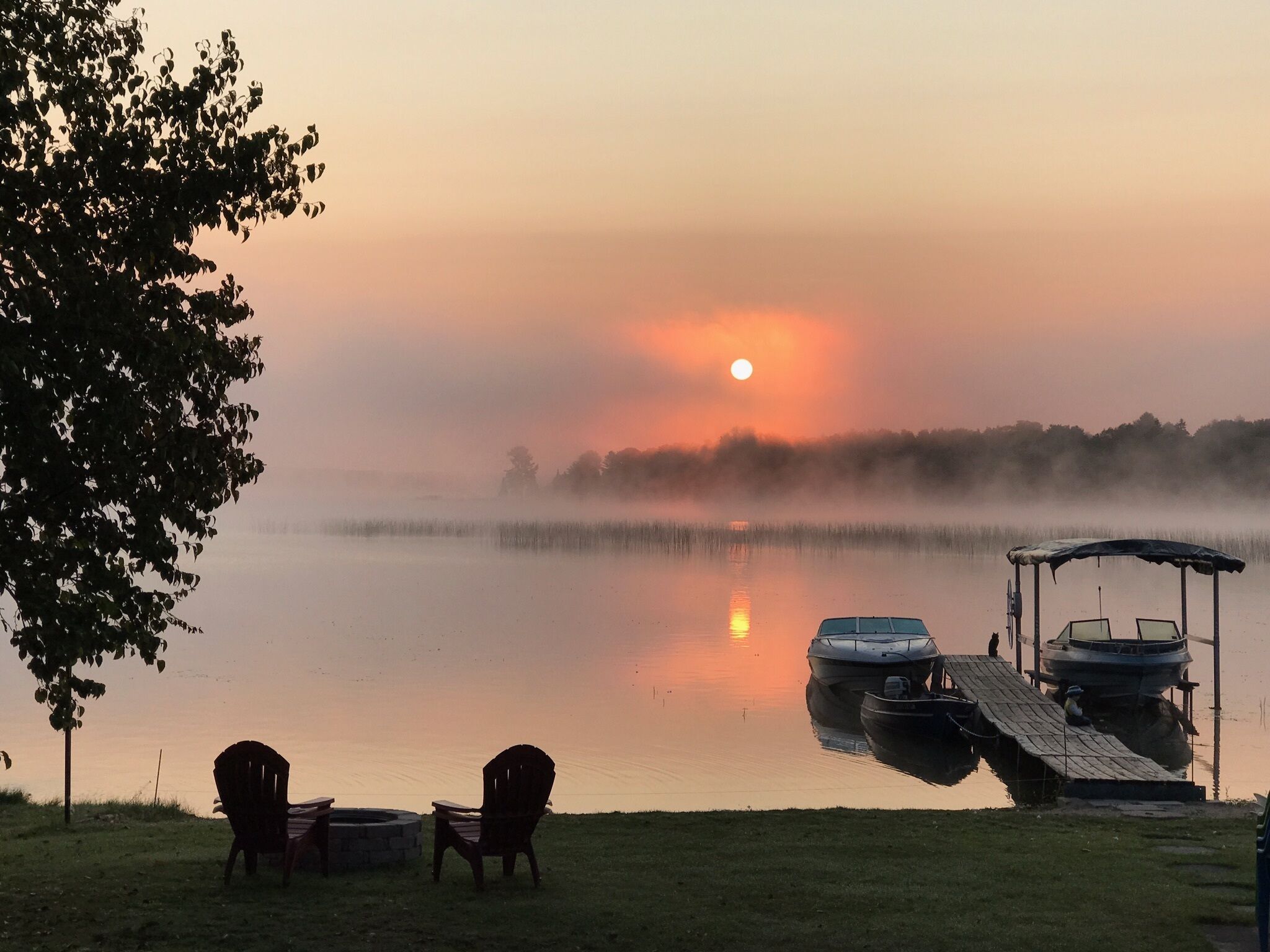Beautiful Lakefront Home- Crooked Lk-Petoskey/Harbor Springs/Nubs- boat/bike/ski