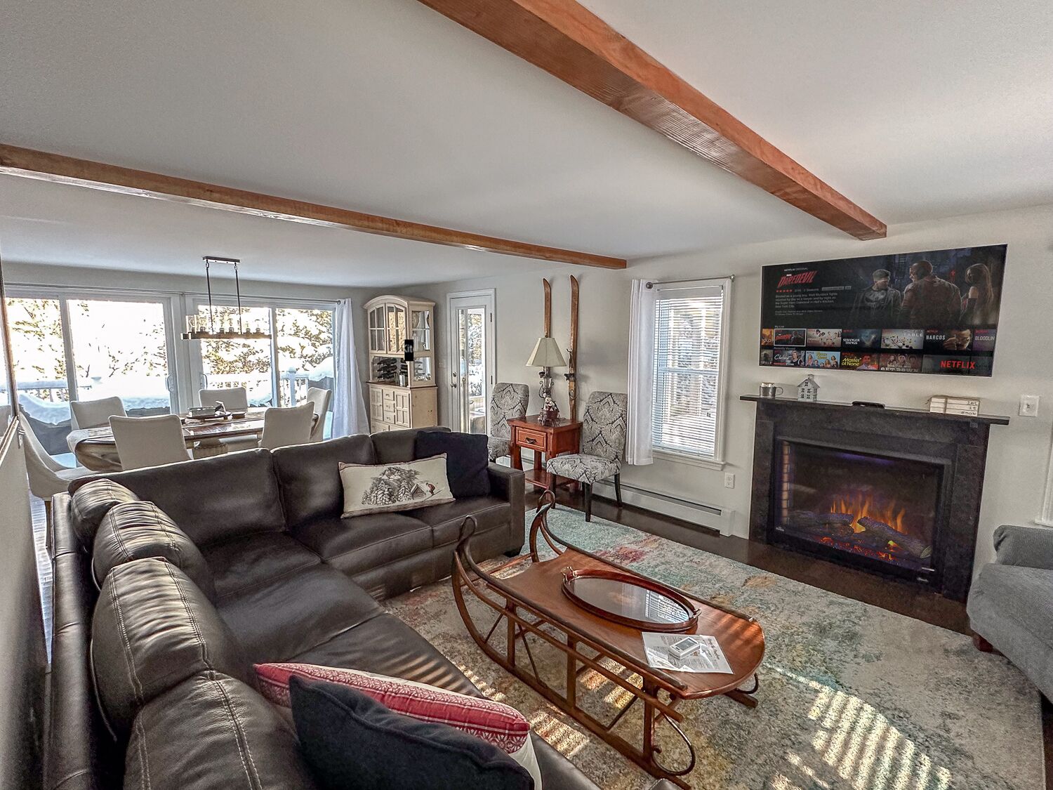 Late check out - SKI ANOTHER DAY! Upscale 5Star Home Minutes from Slopes/Trails!