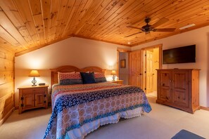 3 chambres, fer et planche à repasser, Wi-Fi gratuit, draps fournis