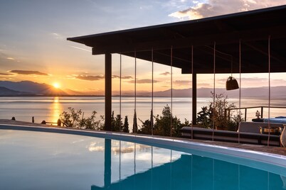 Magical View, Villa Asproneri, Kamena Vourla