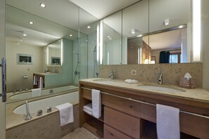Bathtub, hair dryer