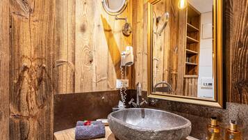 淋浴設備、風筒、提供毛巾