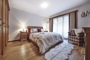 2 chambres, Wi-Fi gratuit, draps fournis