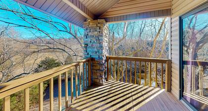 Dog-friendly home with golf course views, fireplace, & washer/dryer