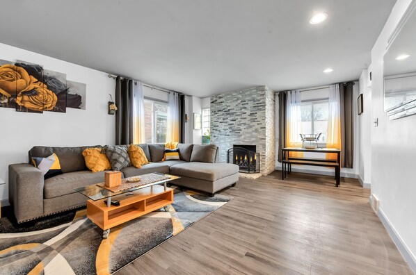 Smart TV, fireplace, video games