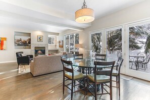 Immagine non classificata, 2 di 49, pulsante