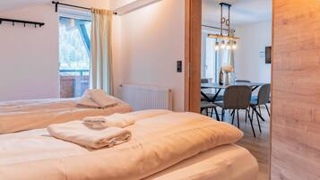 6 Schlafzimmer, Internetzugang