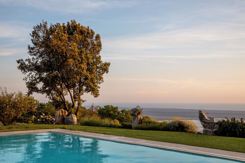 House Geranio  in Tuscany (LUCCA) with Pool, garden and spectacular sea view 