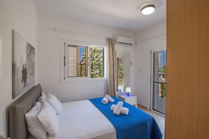 4 Schlafzimmer, Bügeleisen/Bügelbrett, Internetzugang, Bettwäsche