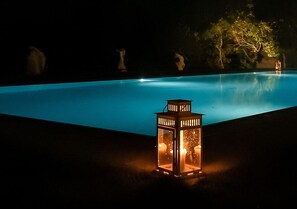 Udendørs pool