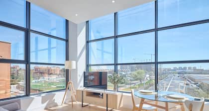 Paseo Suites Hotel