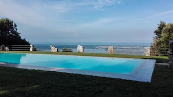 Piscina all'aperto