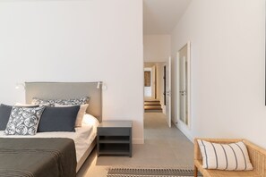 Luxury Villa | 6 bedrooms, iron/ironing board