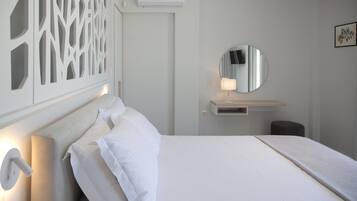 3 bedrooms, iron/ironing board, WiFi