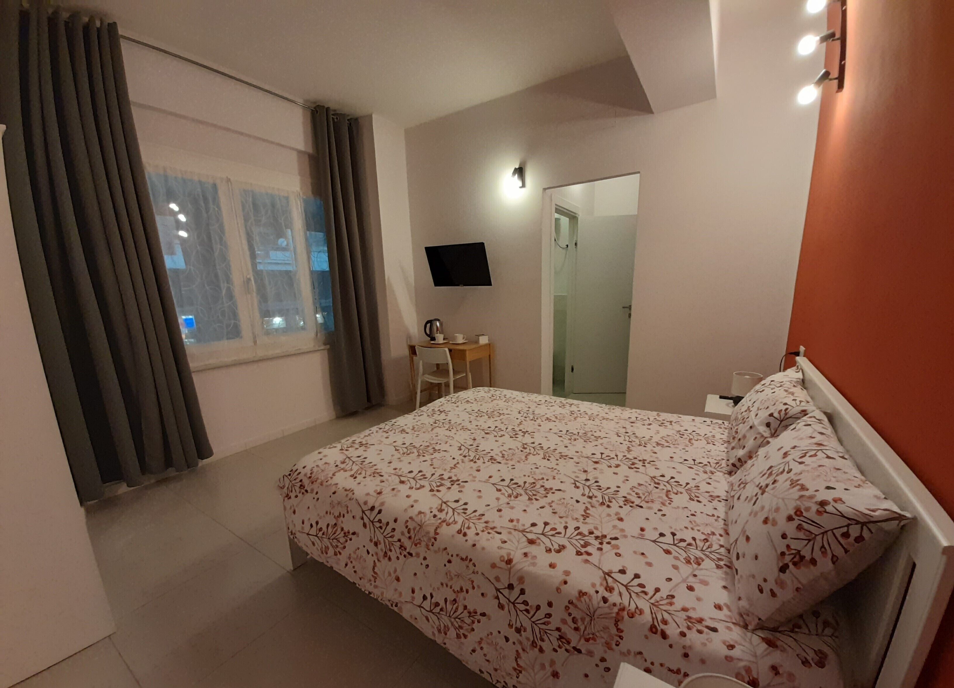 ファミリー ダブルルーム | WiFi (無料)、ベッドシーツ