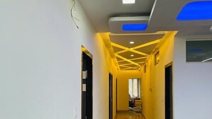 Nội thất lối vào