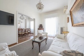 Älytelevisio, kirjoja