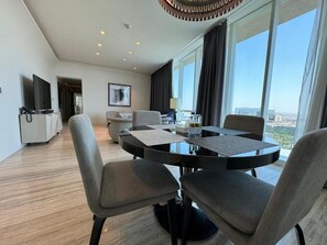 Family Apartment | In-room dining - DAMAC Riyadh - Luxury Apartments داماك الرياض (Riyadh)