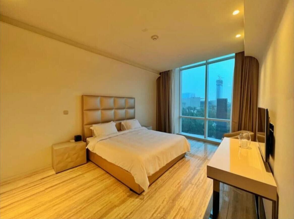 In-room safe, soundproofing, iron/ironing board, free WiFi