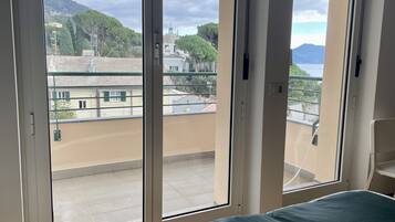 1 Schlafzimmer, Schreibtisch, BĂŒgeleisen/BĂŒgelbrett, kostenloses WLAN