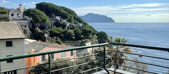 Beautiful apartment in front of the sea—2minutes from the beach-parking included