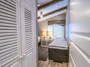 5 bedrooms, internet