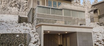 Holy peak by Interhome