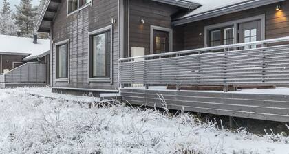 Pyhänkarhu 3 by Interhome