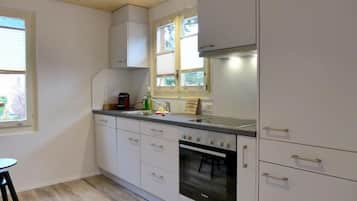 KĂŒhlschrank, Ofen, GeschirrspĂŒler, Toaster
