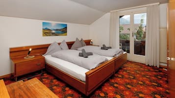 3 bedrooms, free Internet