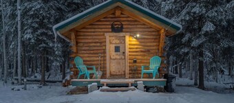 Studio Log Cabin | Aurora Views!