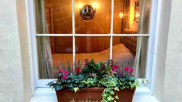 Apartment, 1 Queen Bed | Exterior