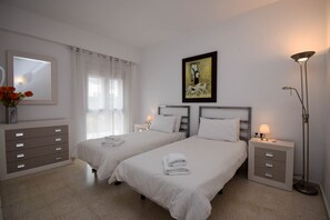 2 bedrooms, iron/ironing board