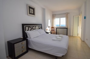 2 bedrooms, iron/ironing board