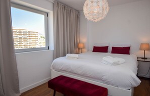 3 bedrooms, iron/ironing board - Ref: 307 Modern beachfront apartment in Torreblanca with stunning sea views (Fuengirola)