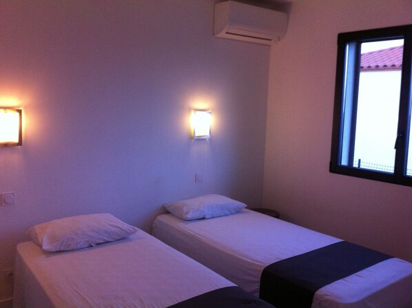 3 soverom og strykejern/-brett