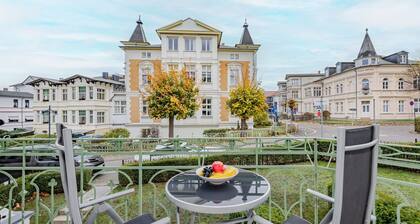 Komfortable FeWo in Ahlbeck mit Balkon in Strandnähe