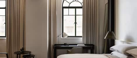 Frette Italian sheets, premium bedding, down comforters, pillowtop beds