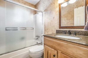 Combined shower/bathtub, hair dryer