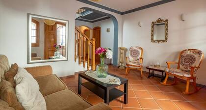 Casa Mora + Caminito del Rey (Ardales, Malaga)