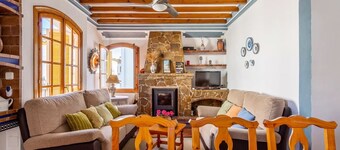 Casa Mora + Caminito del Rey (Ardales, Malaga)