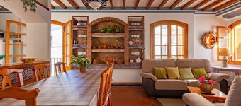 Casa Mora + Caminito del Rey (Ardales, Malaga)