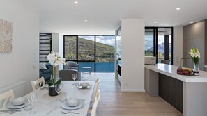 Dining - Wai Maunga Villa | Hot Tub | Lake and Mountain Views (Queenstown)