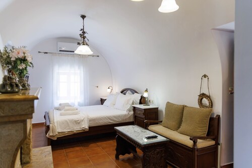 Deluxe Double Room - Castello di Haria