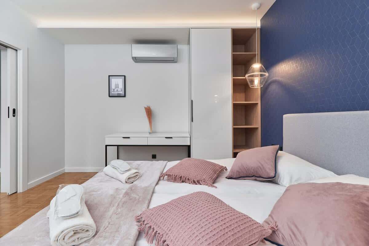 2 chambres, bureau, fer et planche à repasser, Wi-Fi