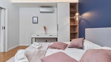 2 chambres, bureau, fer et planche Ă repasser, Wi-Fi