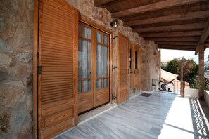 Exterior - MTC-NS Apartments by the Airport (Markopoulo Mesogaias)