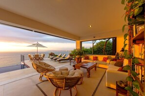 Terrace/patio - Villa in Puerto Vallarta center with views and pool for twelve guests (Puerto Vallarta)