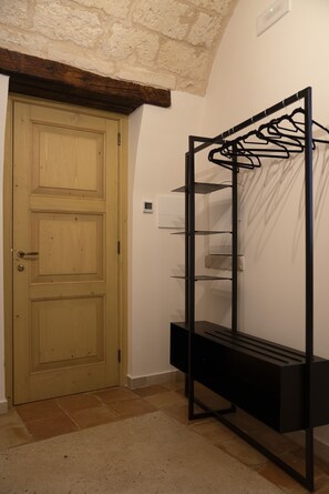 Frette Italian sheets, premium bedding, down comforters - Palazzo Vittoria (Bisceglie)