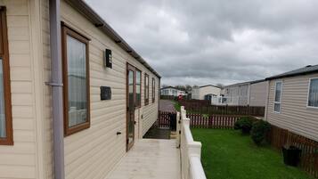 House | Property grounds